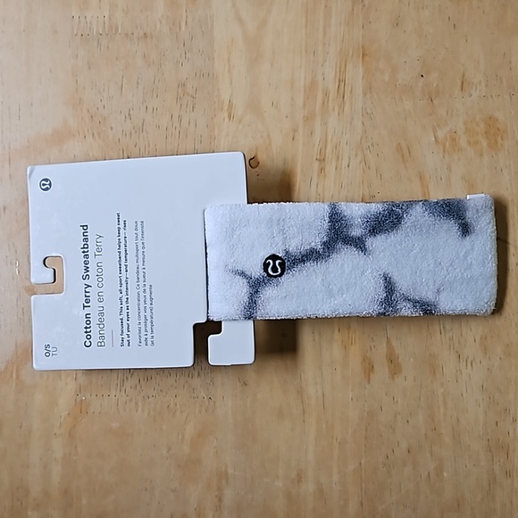 Lululemon Terry Sweatband - Picture 11 of 11